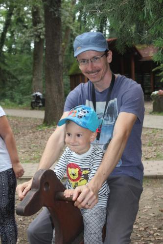 2FCB15CF-316E-4B87-83E7-933A875E550D