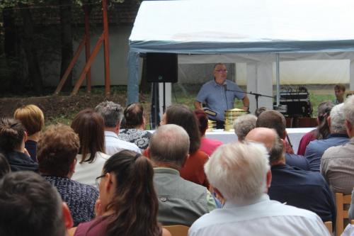 421B3F93-3E7C-46D9-95BA-E3CA3AF7E481