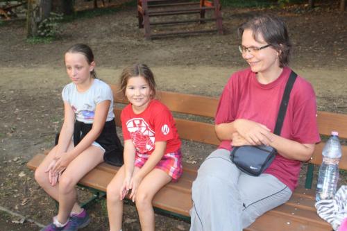 FEBBC015-058F-402C-94AF-A0978874E6C0